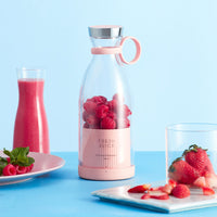 Smoothie Blender, wireless blender for fruit smoothies, Portable smoothie maker, Gym use smoothies rechargeable